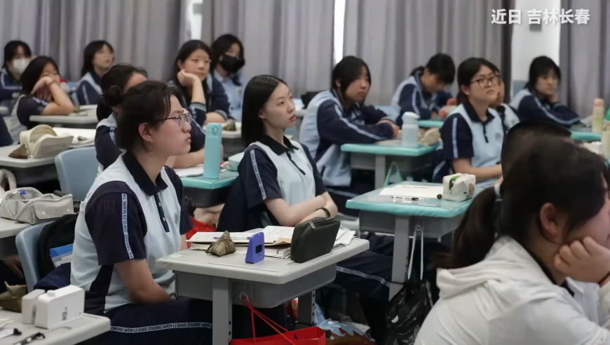 香港二四六玄机图跑狗图,一部剧集齐现偶三“苏”,最新答案解释落实_粉丝版V2.87